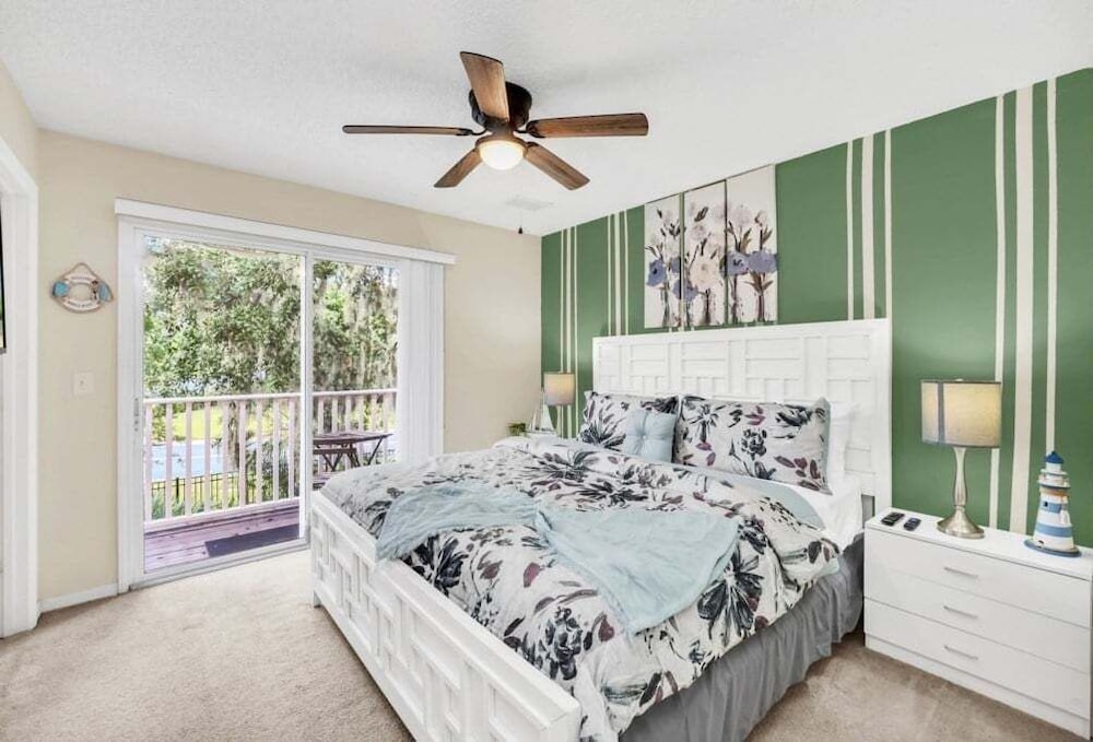 Disney's Back Yard Secret Dream Home! 3 Bedroom Townhouse