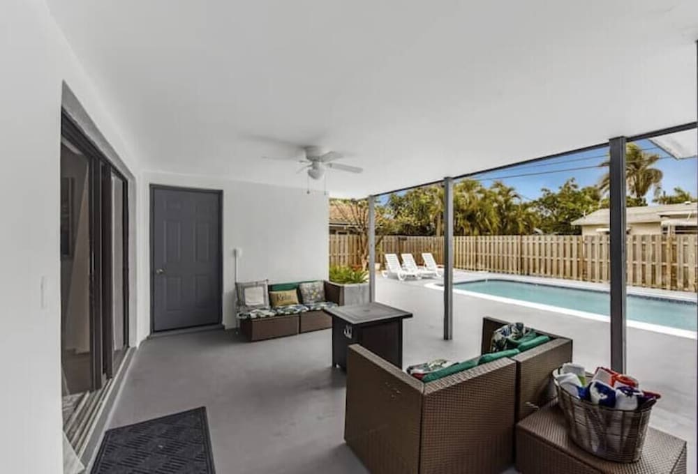 Pompano 2600 in Pompano Beach view 2