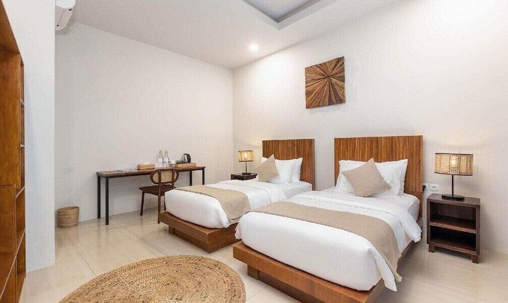 KU Villas