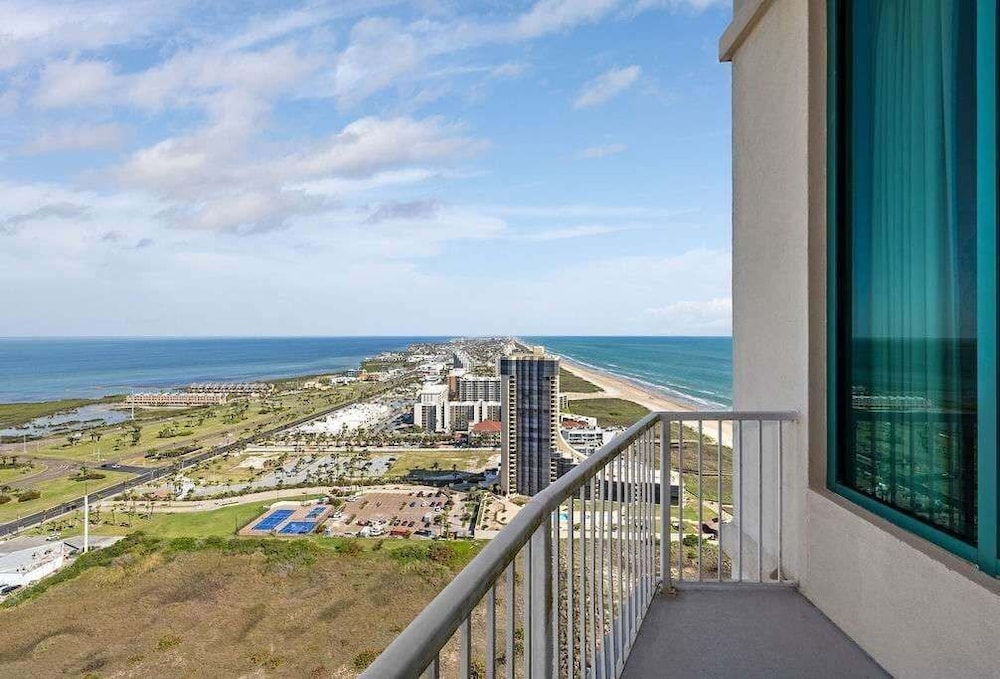 Penthouse Jr Unrivaled Luxury Insane Views 3 Bedroom Apts