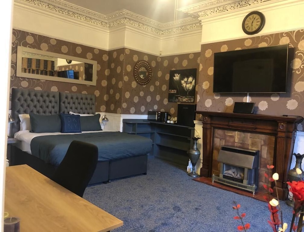 Ashfield Hotel