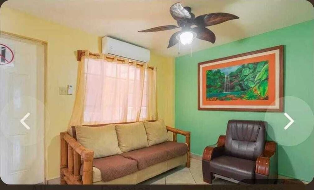 Paradise Suites & Residence