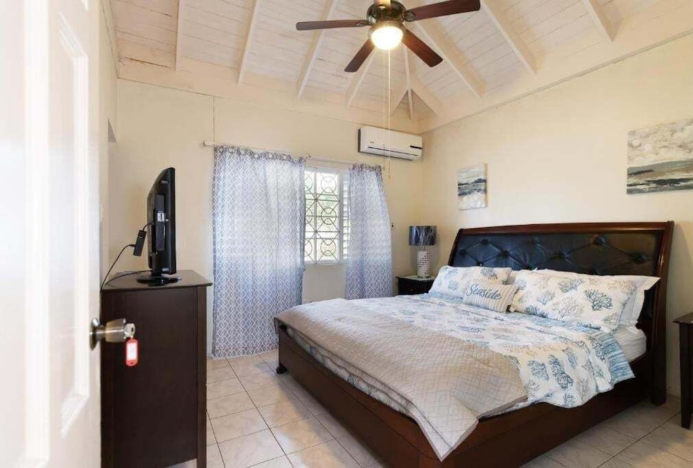 Ironshore Sugarmill Villa W Private Pool 6 Bedroom Villa