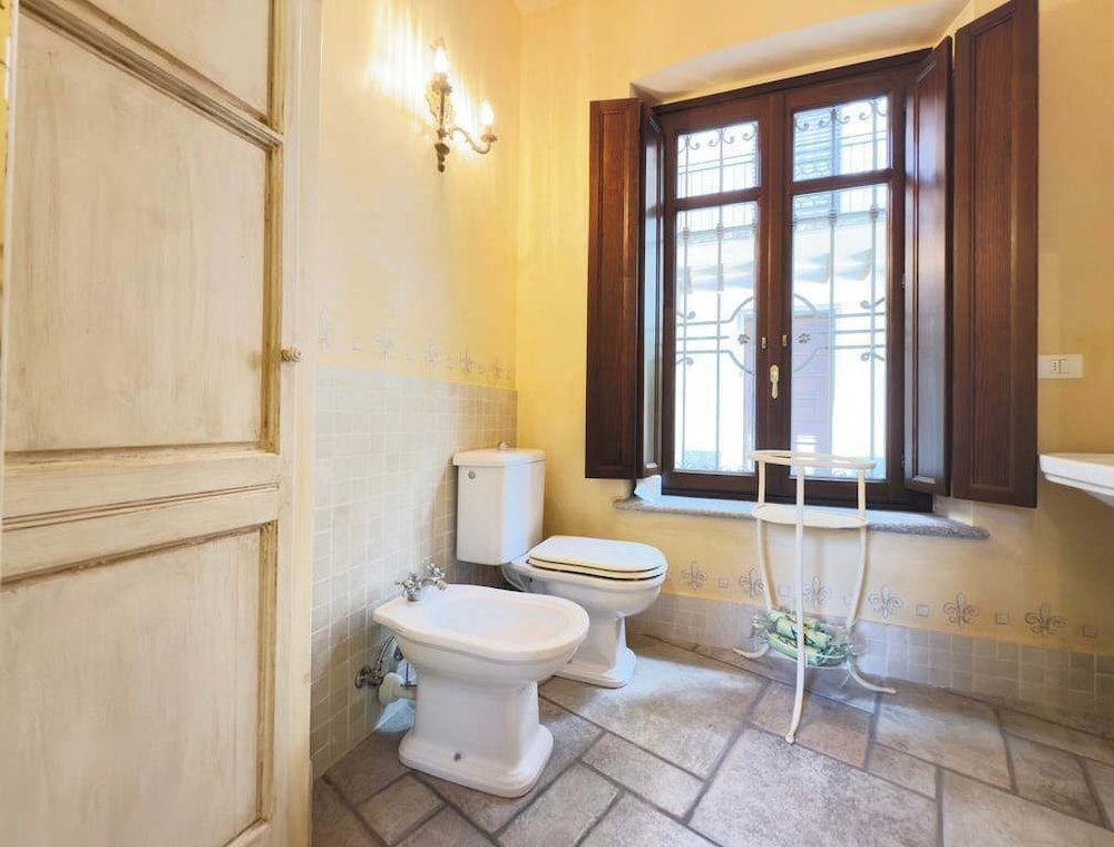 Dimora il Pozzetto Elegant Villa With Garden