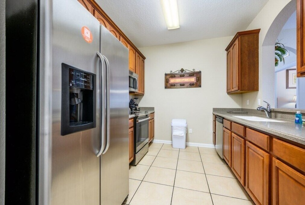Beautiful Condo Vista Cay, Near Parks! - 3006