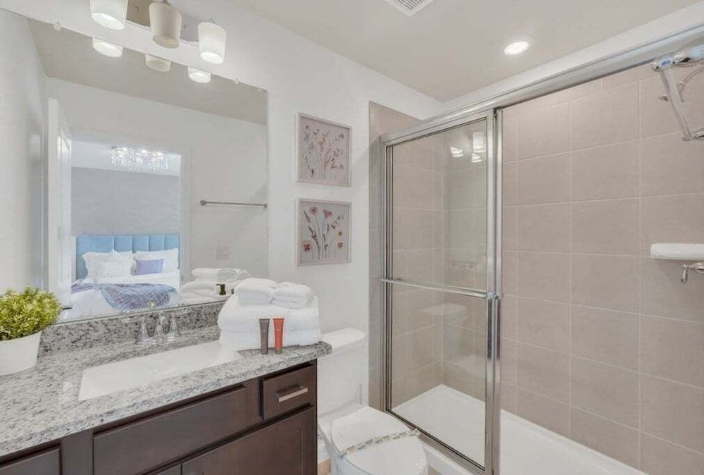 10 Bed 8 Bath Villa Gamesroom & Pool 16284saint 10 Bedroom Villa