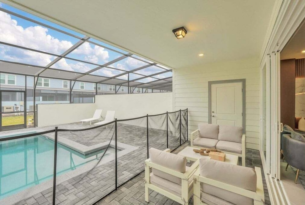 Amazing Theme Rooms Kids Will Love! 5 Bedroom Townhouse