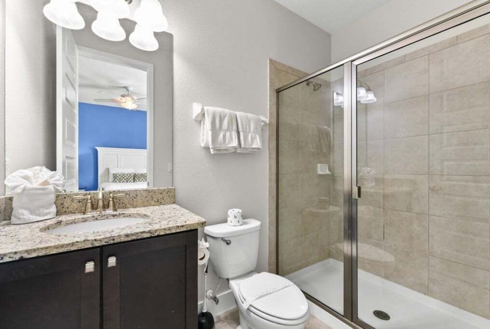 Elegant 8br Retreat W/ Private Pool, Spa & Family-friendly Comfort 8 Bedroom Villa