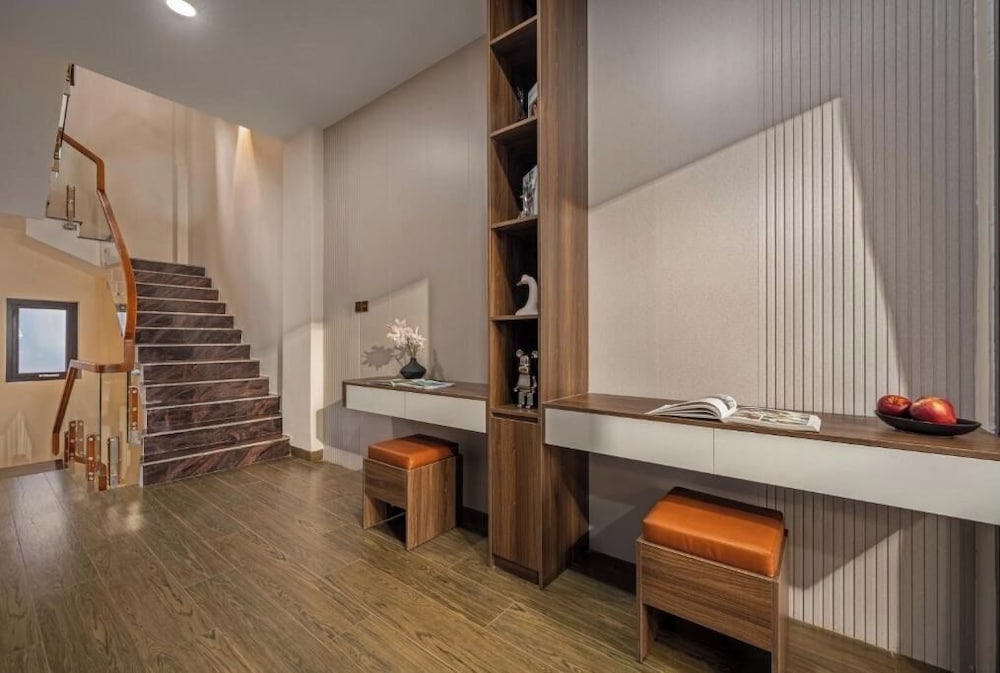 T P Villa
