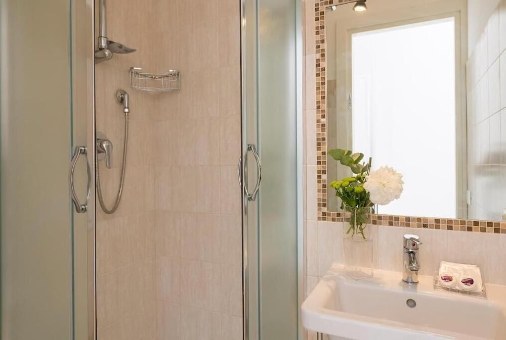 Aurelia Home Guest House