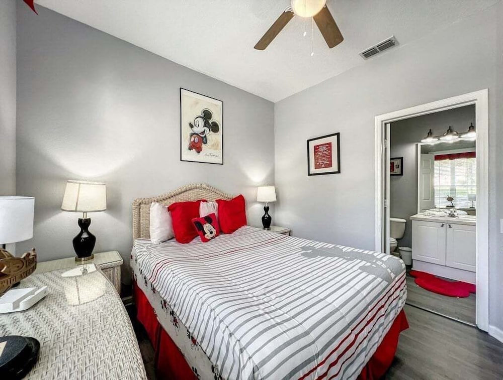 3br Townhome W/pool In Windsor Palms Resort 3 Bedroom Townhouse