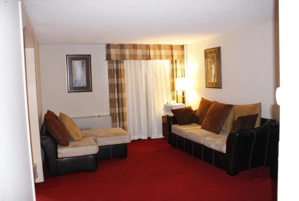 Riverfront Hotel view 5