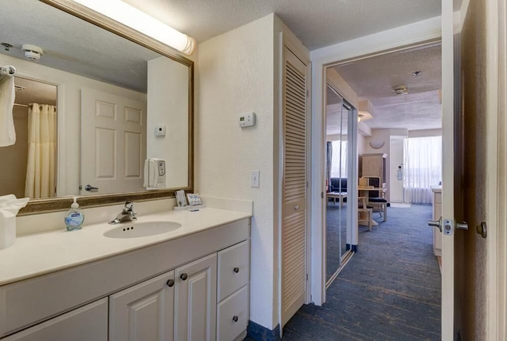 Azure Tides Oceanfront