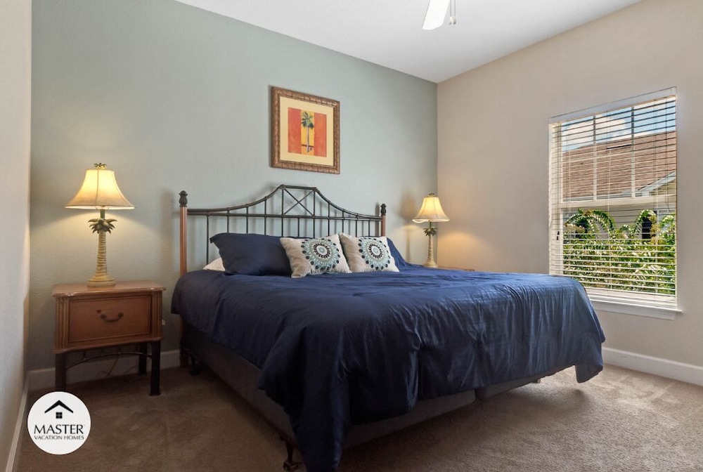 3 Bedrooms S / Lucaya Village Townhouse by RedAwning view 2