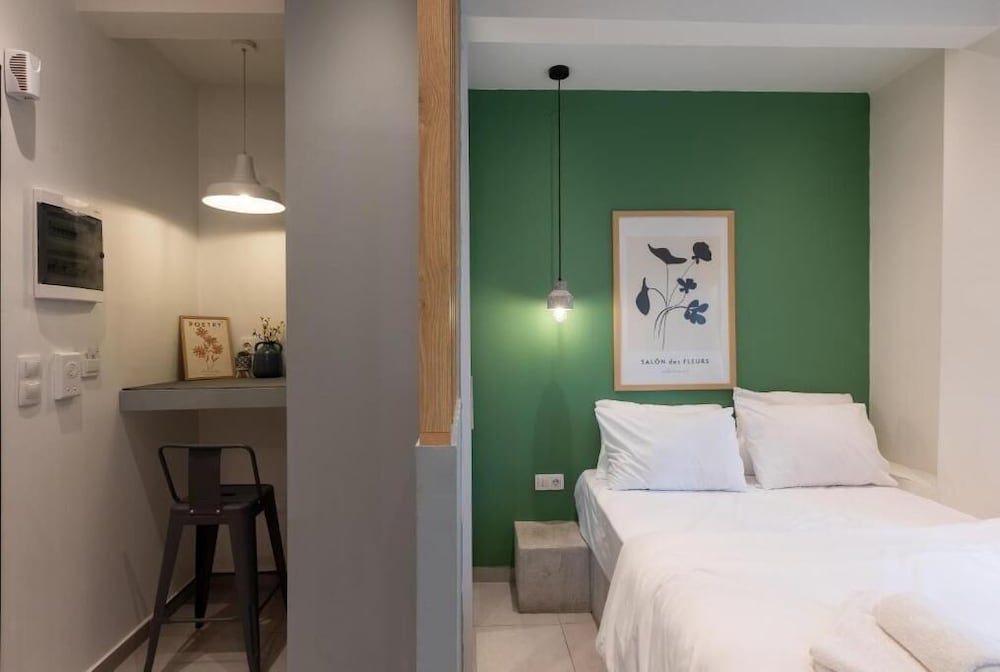 INsite Nilie Hospitality MGMT