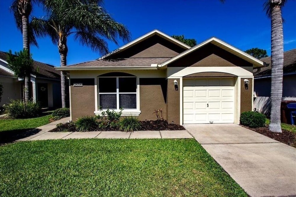 Christina's Southern Dunes Vacation Home 3 Bedroom Home by Redawning view 5