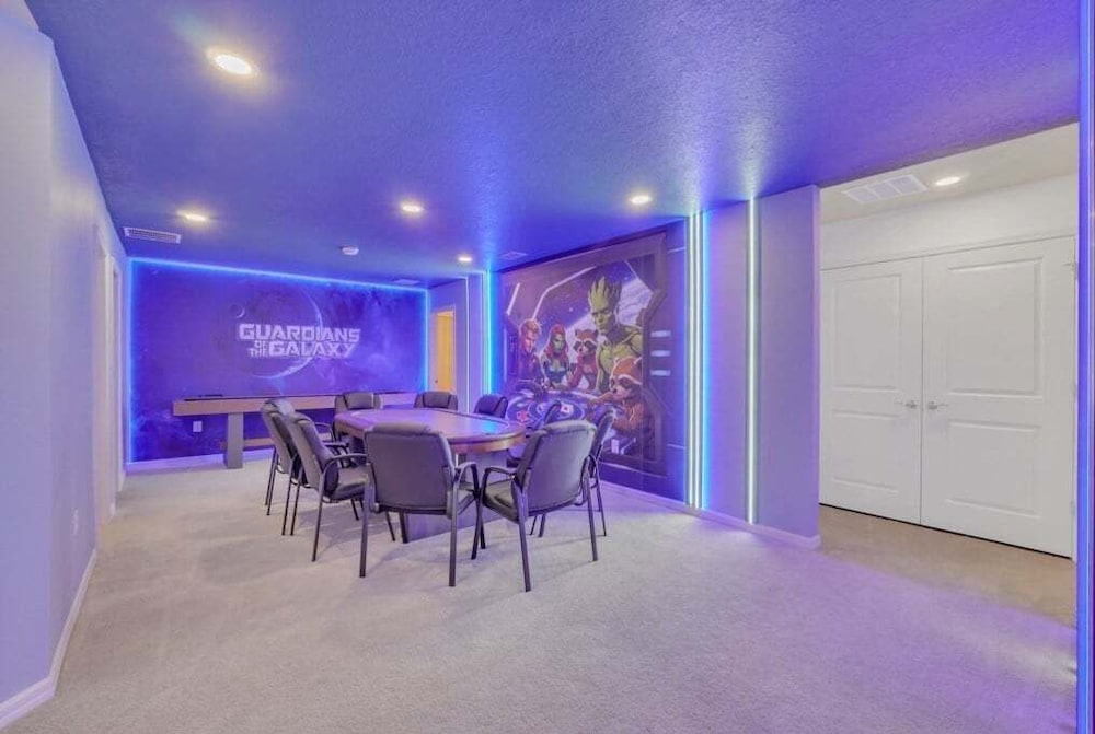10 Bed 8 Bath Villa Gamesroom & Pool 16284saint 10 Bedroom Villa