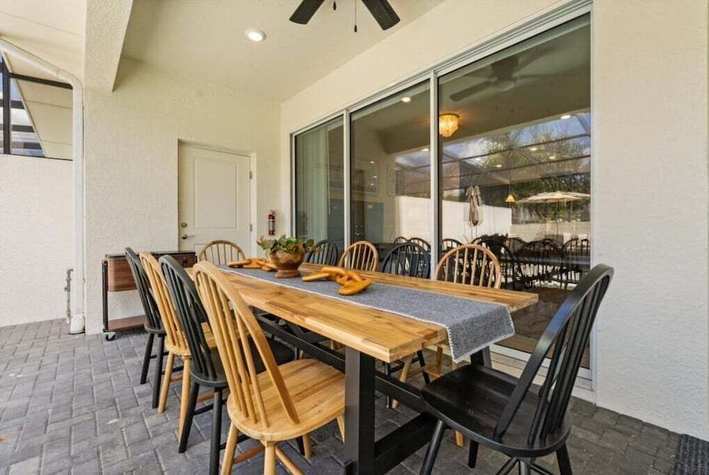 The Sun Factory Home With Private Pool! 5 Bedroom Villa