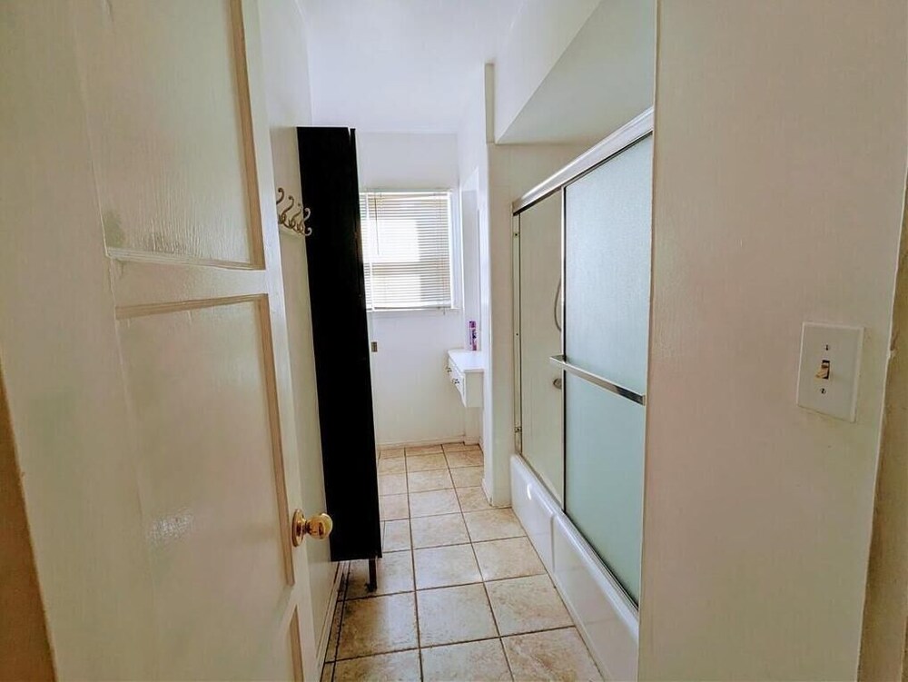 Convinient Location in Los Angeles