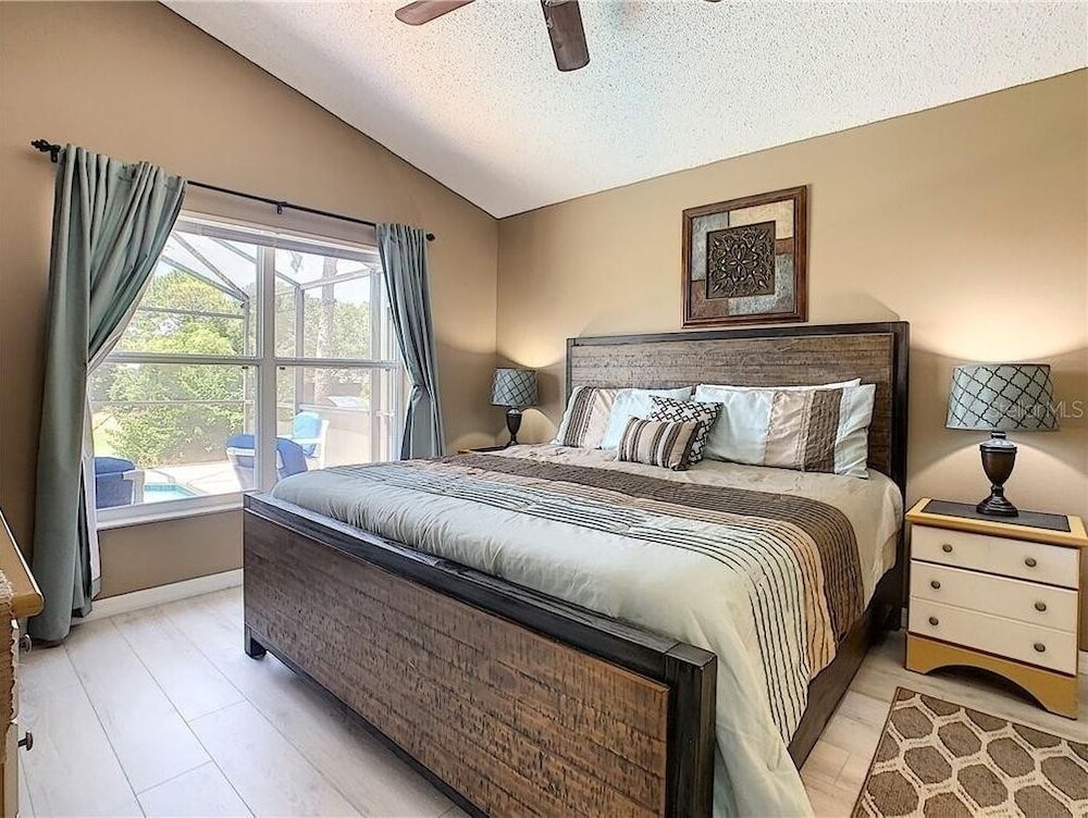 Southern Dunes Beauty Golf Views! 3 Bedroom Home by RedAwning