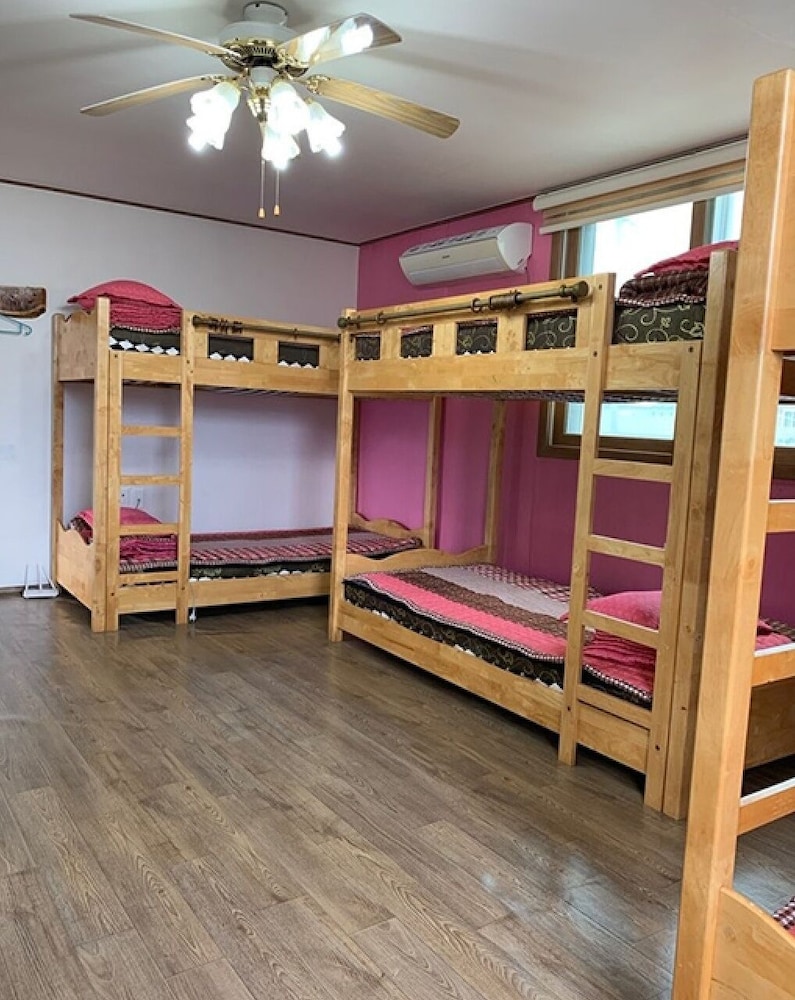 Jeju Gobullak Guest House view 4
