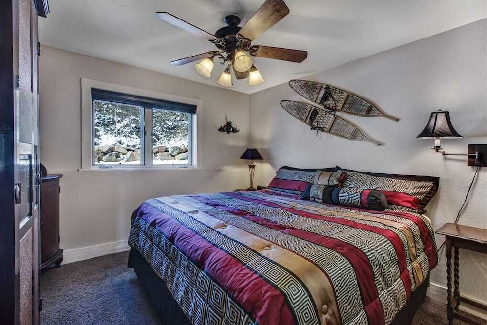 Snowmass Mountain by Snowmass Vacations