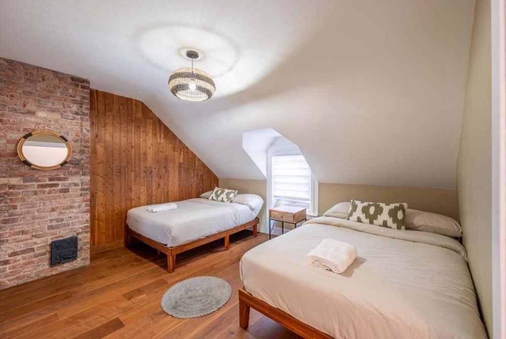 Casa Francesca 6br Villa & Heated Pool 6 Bedroom Home