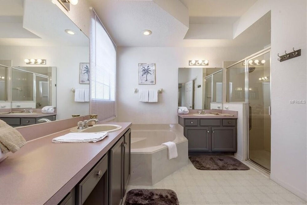 5br Villa At Highlands Reserve Golf & Country Club 5 Bedroom Villa