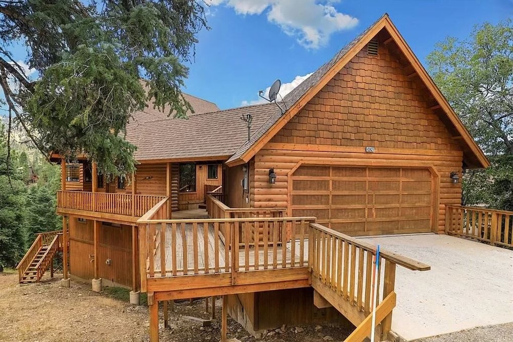Ridge Hollow Lake view 5