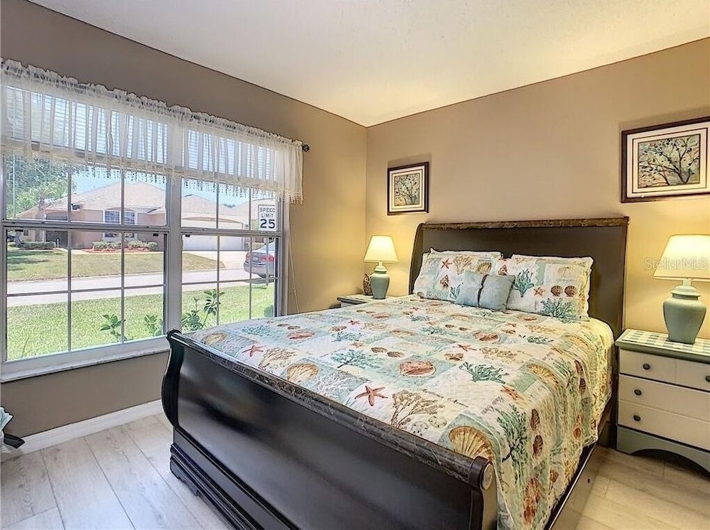 Southern Dunes Beauty Golf Views! 3 Bedroom Home by RedAwning