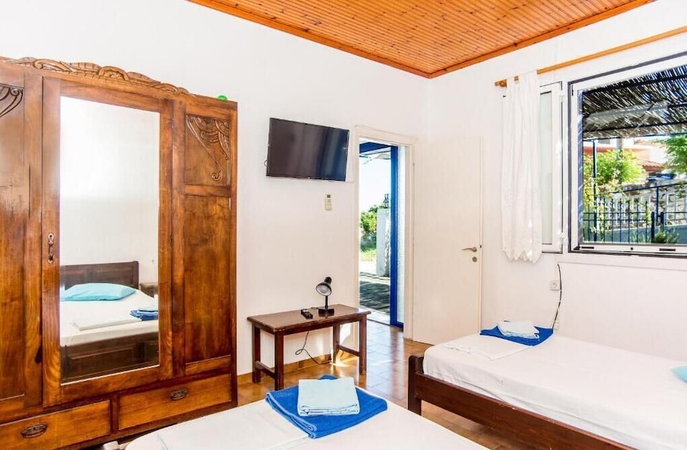 Blue White Apartments - Traditional Village House