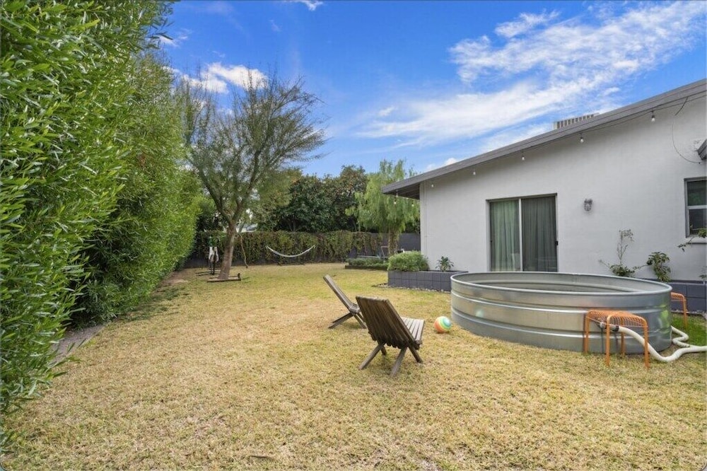 Mid Century Stunner by Homeslice Stays