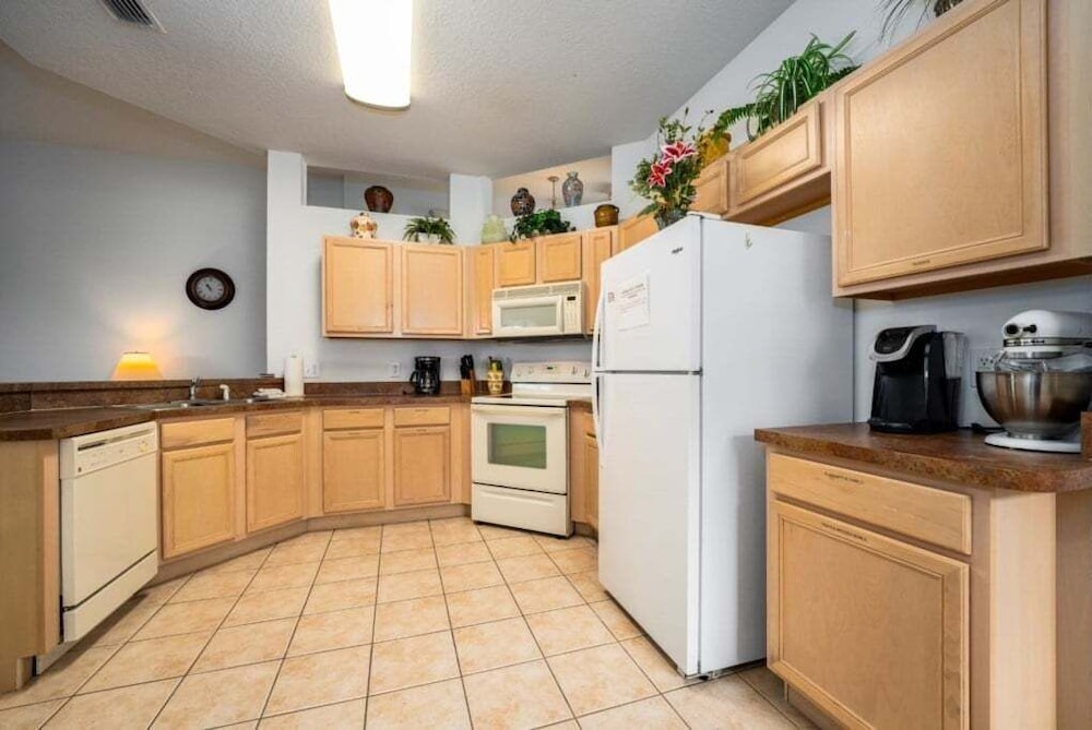 Calabay Comfort - 4br Pool & Spa Near Disney 4 Bedroom Villa