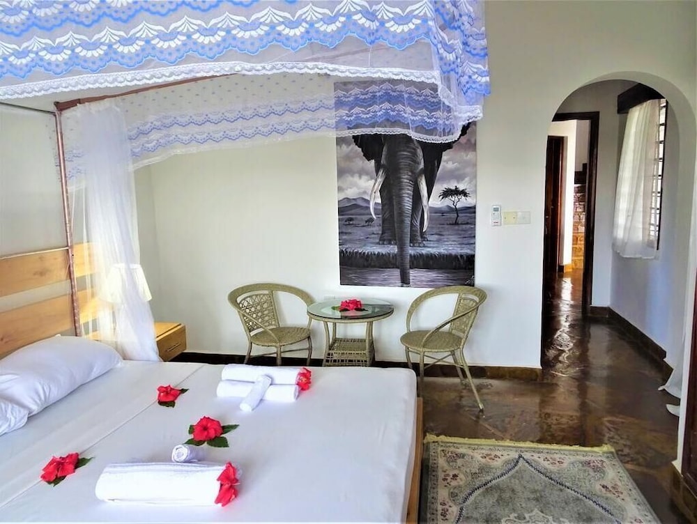 Room in B&B - Watamu, Nestled Between Pristine Beaches and Lush Tropical Forest view 3