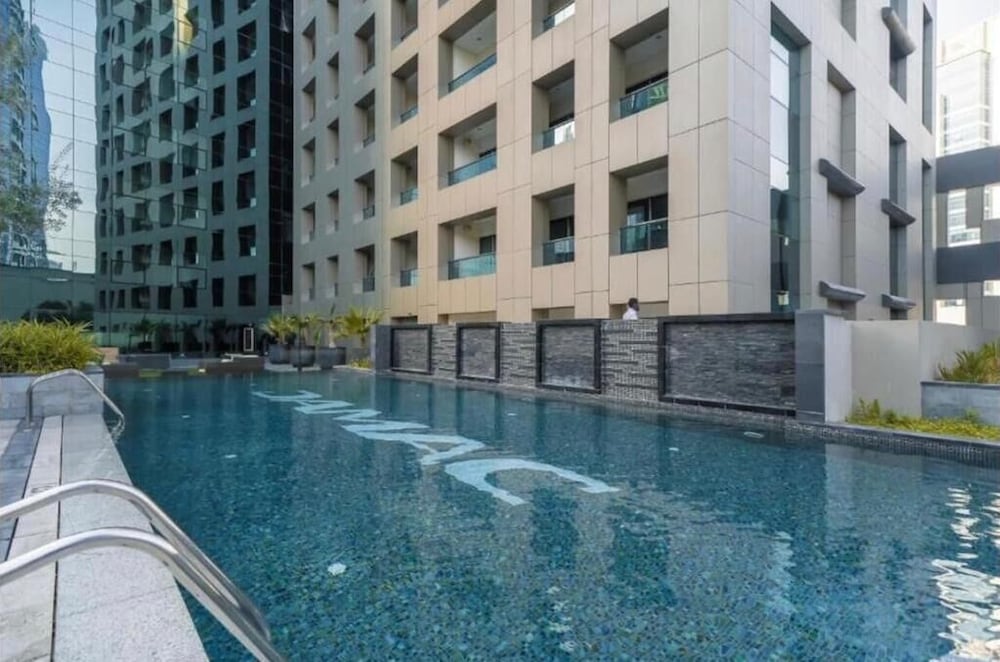 GreenFuture - Charming Studio in the Vibrant Business Bay