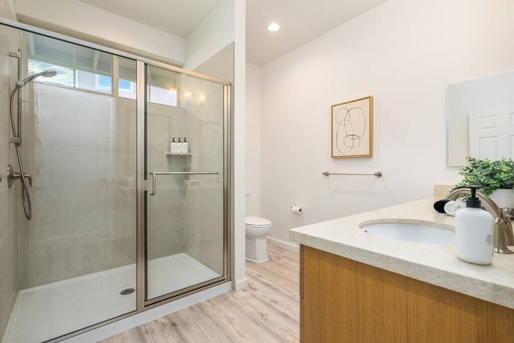 @ ML Aloha Hoonani 3BR Home MT & Ocean Views!