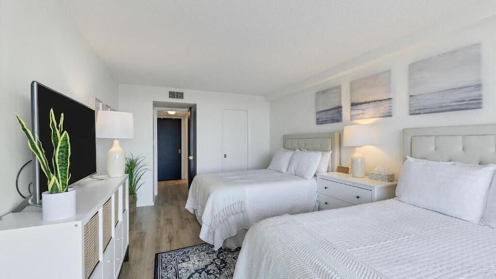 Anchorage Resort