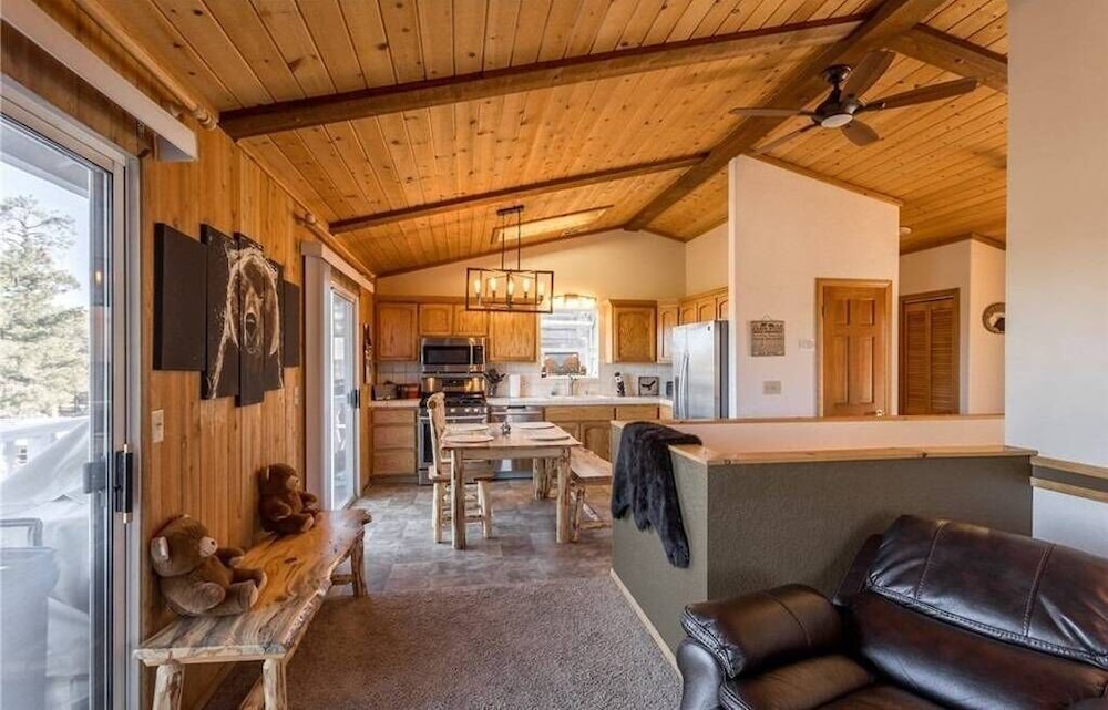 Beary's House view 3