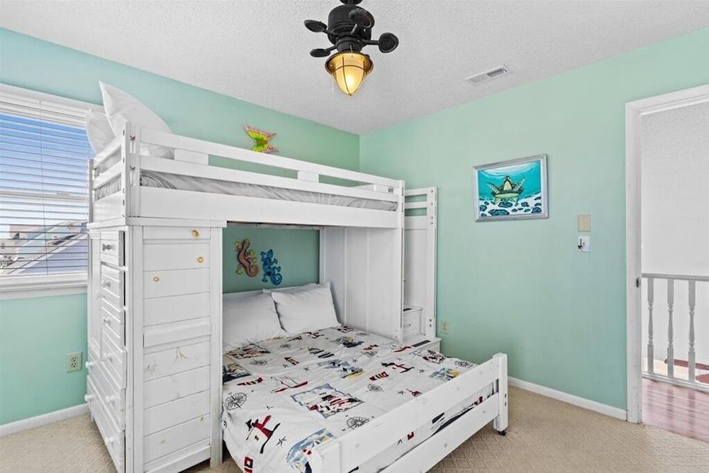 Seahorse Island / 446 Obw 4 Bedroom Home