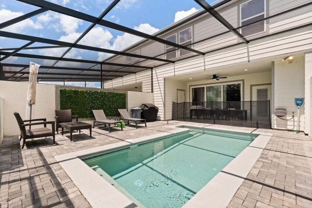 Stunning Resort Beautiful 5 Bed With Private Pool 5 Bedroom Townhouse