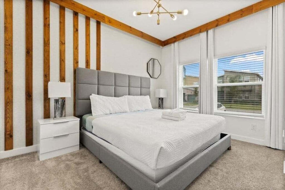 4 Bed Town Home With Pool Champions Gate 4 Bedroom Townhouse
