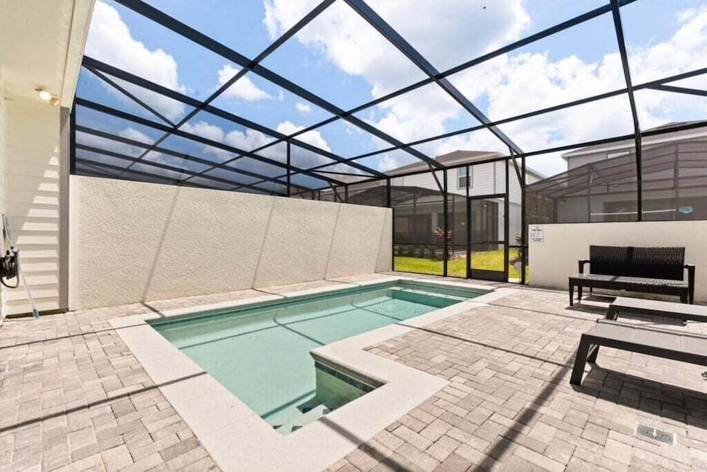 Stunning Resort Beautiful 5 Bed With Private Pool 5 Bedroom Townhouse