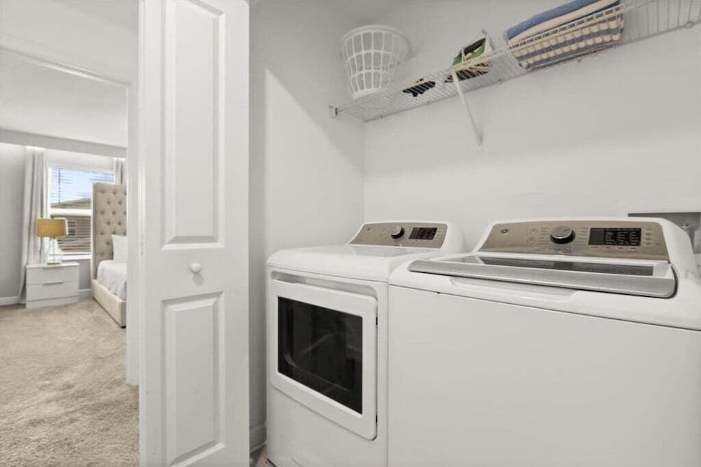 4 Bed Town Home With Pool Champions Gate 4 Bedroom Townhouse