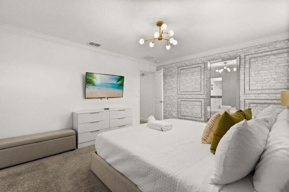 4 Bed Town Home With Pool Champions Gate 4 Bedroom Townhouse