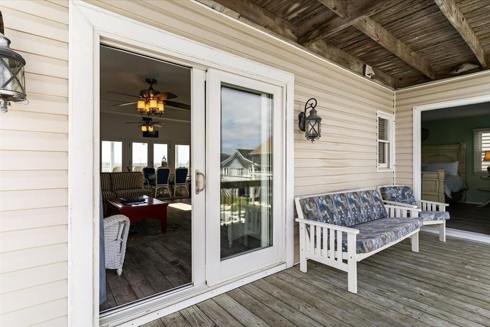 Seahorse Island / 446 Obw 4 Bedroom Home