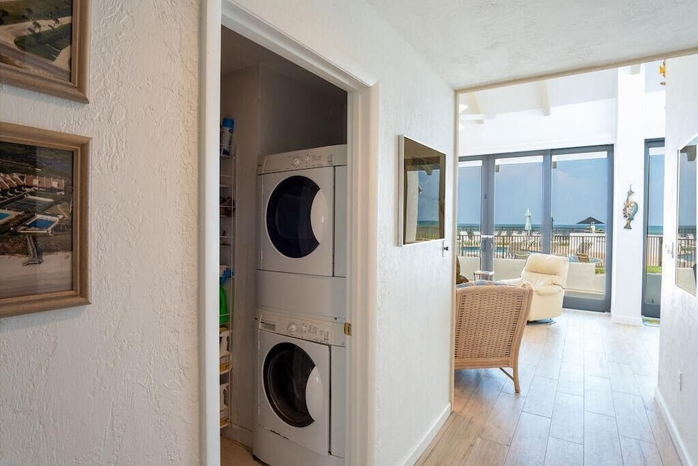 Sea Winds Condominiums I