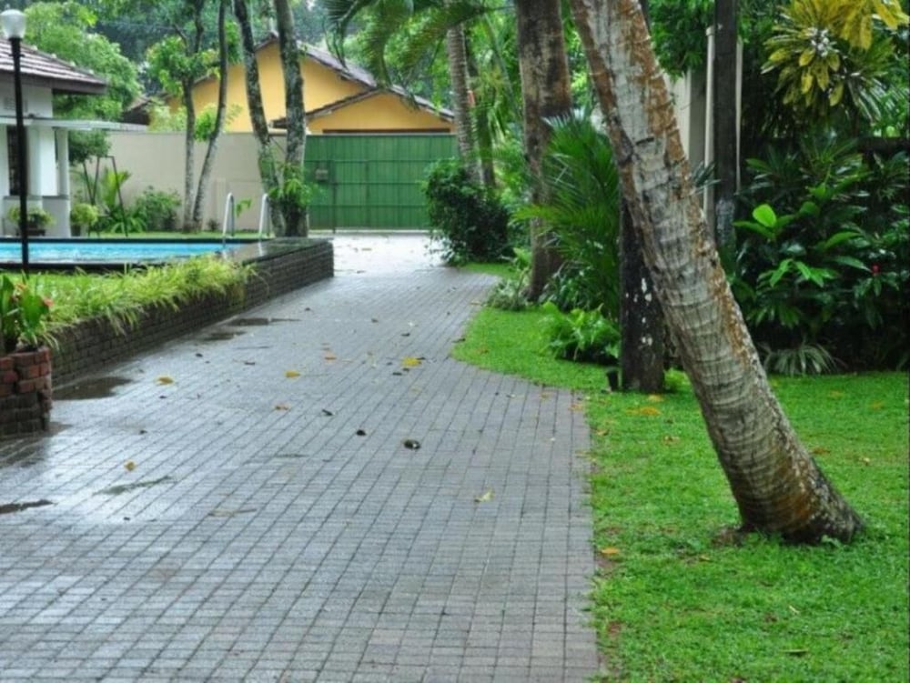 Gedara Resort