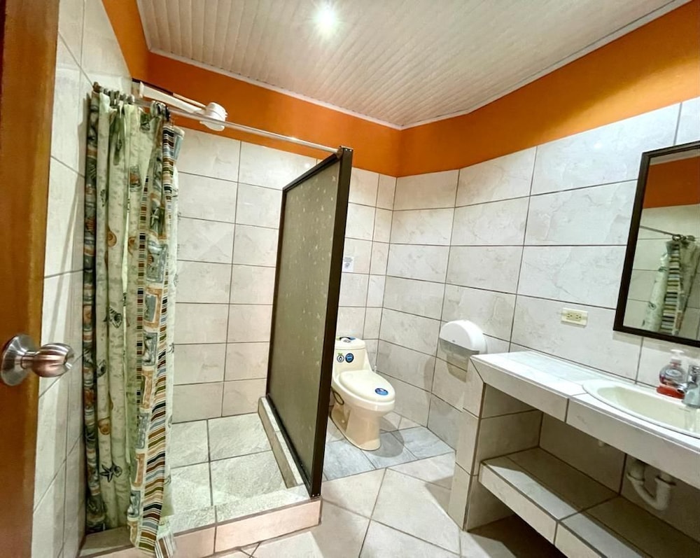 Hotel Colibri