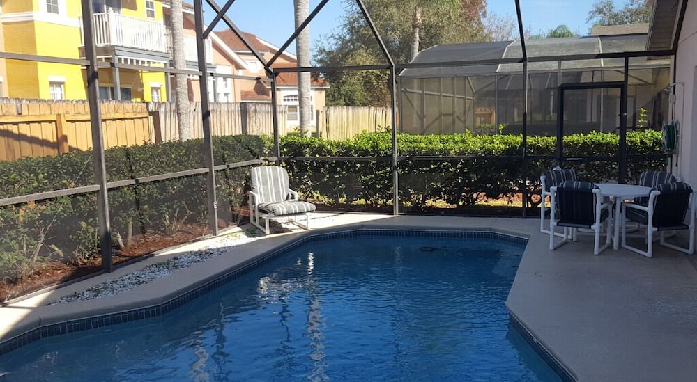 4611 5-bedroom Pool Home, Lake Berkley Resort - Image 2