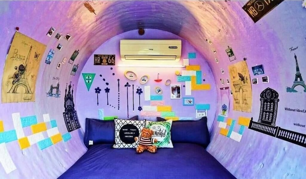 Pipe House Hostel